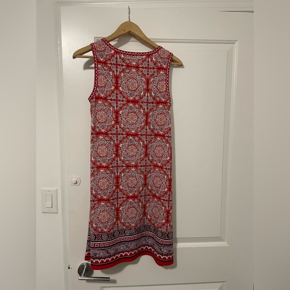 Max Studio Sleeveless Shift Dress Size Medium EUC! - Picture 2 of 6